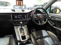 USED 2019 69 PORSCHE MACAN 2.0T SUV 5dr Petrol PDK 4WD Euro 6 (s/s) (245 ps) 1 OWNER ONLY 31K HUGE SPEC NAV