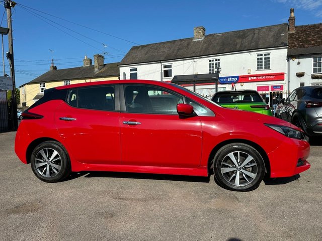 View our NISSAN LEAF