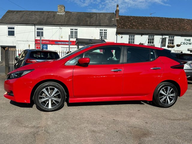 View our NISSAN LEAF