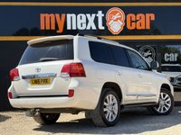 USED 2015 15 TOYOTA LAND CRUISER 4.5 D-4D V8 SUV 5dr Diesel Auto 4WD Euro 5 (268 ps) ICE (IN CAR ENTERTAINMENT) + SAT NAV + FULL BEIGE LEATHER SEATS + PRIVACY GLASS + SIDE STEPS + ALLOY WHEELS + SUNROOF + 2 KEYS + KING OF 4X4S + PEARLESCENT WHITE  + FULL SERVICE HISTORY + DAB RADIO + 7 SEATS + 2 KEYS + FINANCE AVAILABLE