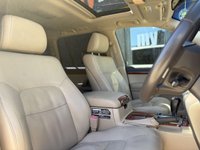 USED 2015 15 TOYOTA LAND CRUISER 4.5 D-4D V8 SUV 5dr Diesel Auto 4WD Euro 5 (268 ps) ICE (IN CAR ENTERTAINMENT) + SAT NAV + FULL BEIGE LEATHER SEATS + PRIVACY GLASS + SIDE STEPS + ALLOY WHEELS + SUNROOF + 2 KEYS + KING OF 4X4S + PEARLESCENT WHITE  + FULL SERVICE HISTORY + DAB RADIO + 7 SEATS + 2 KEYS + FINANCE AVAILABLE
