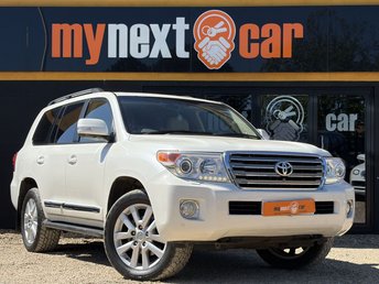 2015 TOYOTA LAND CRUISER