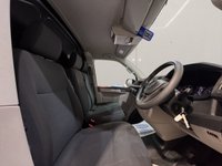 USED 2017 VOLKSWAGEN TRANSPORTER 2.0 TDI T28 BlueMotion Tech Trendline Panel Van 5dr Diesel Manual FWD SWB Euro 6 (s/s) (102 ps) 
