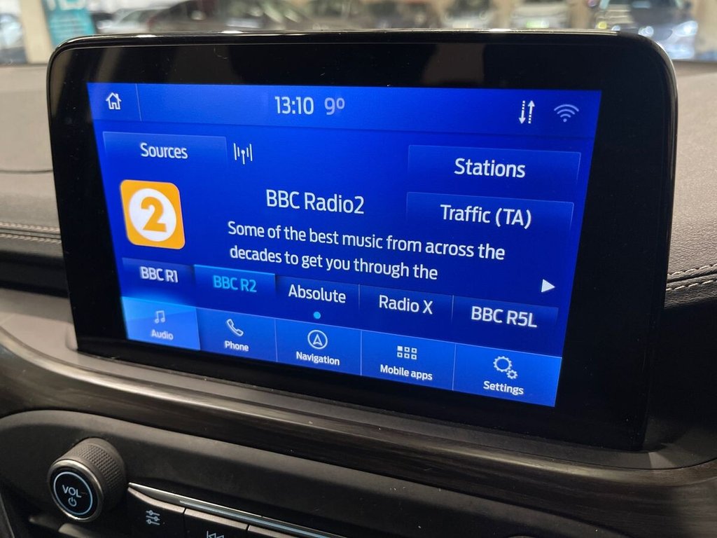 USED 2020 70 FORD FOCUS 1.5 EcoBlue Vignale Hatchback 5dr Diesel Manual Euro 6 (s/s) (120 ps) APPLE CAR PLAY AND ANDROID AUTO