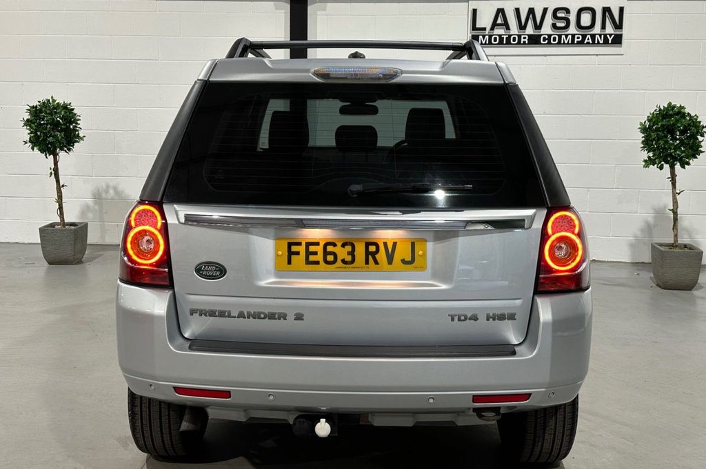 USED 2013 63 LAND ROVER FREELANDER 2 2.2 TD4 HSE SUV 5dr Diesel Manual 4WD Euro 5 (s/s) (150 ps) 