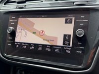 USED 2019 68 VOLKSWAGEN TIGUAN 2.0 TDI SEL SUV 5dr  Sat Nav, Sunroof, ACC