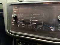 USED 2019 68 VOLKSWAGEN TIGUAN 2.0 TDI SEL SUV 5dr  Sat Nav, Sunroof, ACC