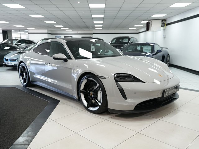 View our Porsche Taycan Performance Plus 93.4kWh 4S Saloon 4dr Electric Auto 4WD (22kW Charger) (571 ps)