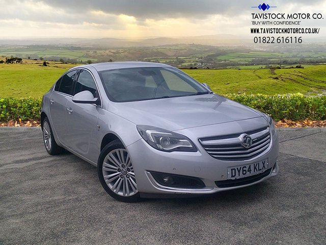 View our Vauxhall Insignia 1.4i Turbo SE Hatchback 5dr Petrol Manual Euro 6 (s/s) (140 ps)