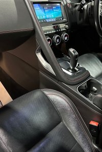 USED 2020 69 JAGUAR E-PACE 2.0 D180 Chequered Flag SUV 5dr Diesel Auto AWD Euro 6 (s/s) (180 ps) 