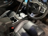 USED 2020 69 JAGUAR E-PACE 2.0 D180 Chequered Flag SUV 5dr Diesel Auto AWD Euro 6 (s/s) (180 ps) 