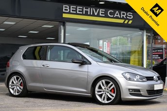 2016 VOLKSWAGEN GOLF