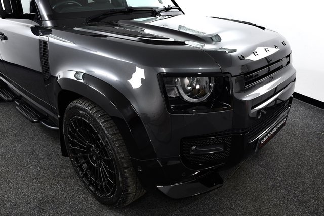USED 2022 22 LAND ROVER DEFENDER 110 3.0 D250 MHEV X-Dynamic HSE SUV 5dr Diesel Auto 4WD Euro 6 (s/s) (250 ps) URBAN | AirSus/DTowbar/PanRoof
