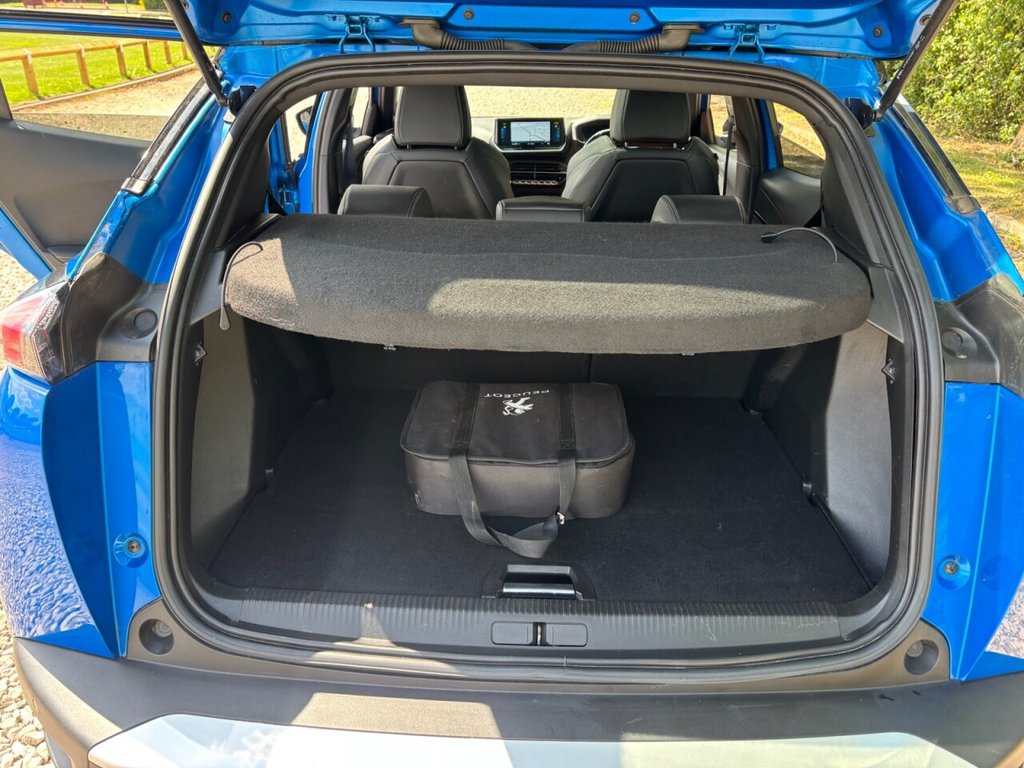 USED 2022 22 PEUGEOT E-2008 50kWh GT Premium SUV 5dr Electric Auto (136 ps) &pound;ZERO DEPOSIT FINANCE
