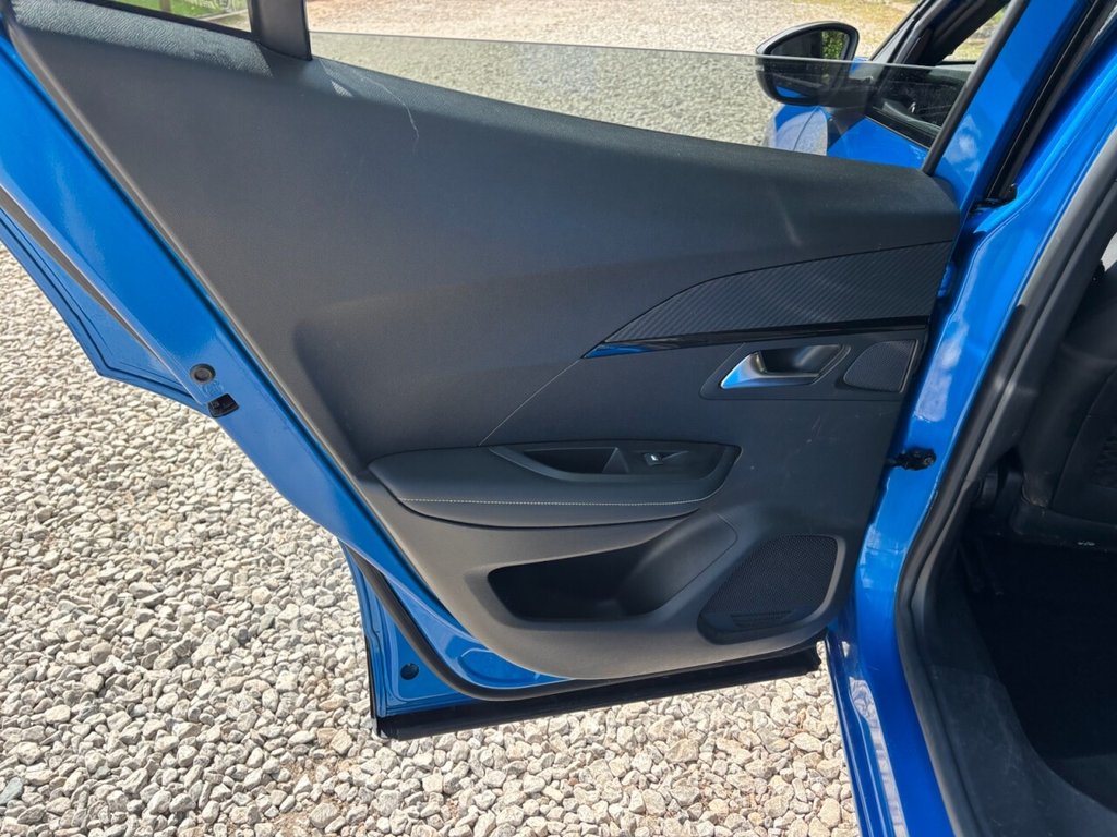 USED 2022 22 PEUGEOT E-2008 50kWh GT Premium SUV 5dr Electric Auto (136 ps) &pound;ZERO DEPOSIT FINANCE