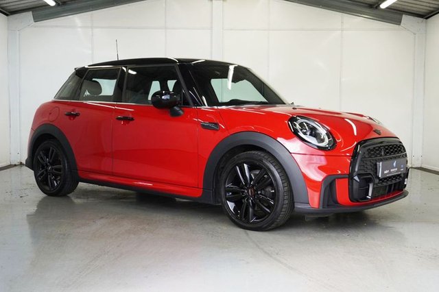 2022 MINI Hatch