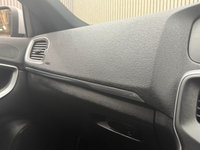 USED 2016 16 VOLVO V40 2.0 T2 R-Design Hatchback 5dr Petrol Manual Euro 6 (s/s) (122 ps) Complementary 6 Months RAC Warranty and 12 Months RAC Breakdown Cover Also Receive a Full MOT With All Advisory Work Completed, Fresh Engine Service and RAC Multipoint Check Before Collection/Delivery