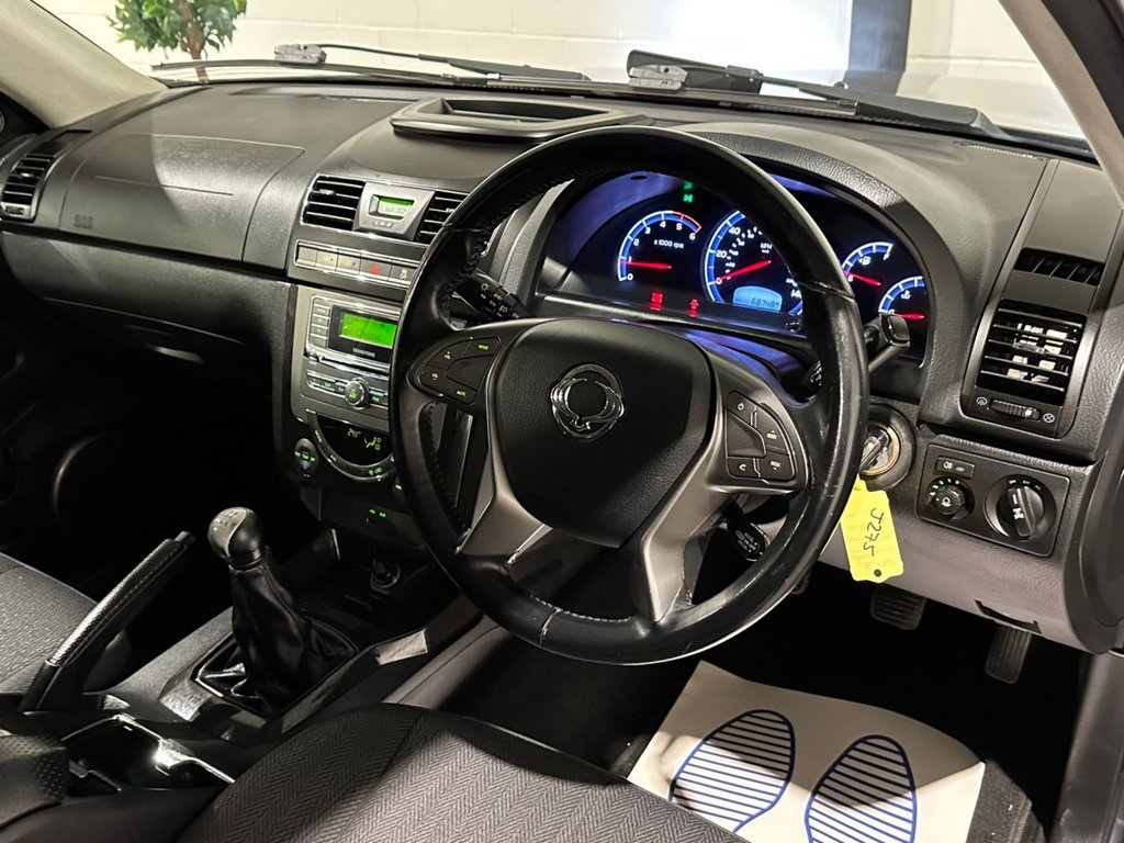 USED 2015 65 SSANGYONG REXTON 2.0 e-XDi SX SUV 5dr Diesel Manual 4WD Euro 5 (155 ps) 