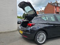 USED 2016 16 VAUXHALL ASTRA 1.4i Turbo Elite Nav Hatchback 5dr Petrol Manual Euro 6 (150 ps) SAT NAV &mdash; CAR PLAY &mdash; HEATED SEATS &mdash; FULL LEATHER