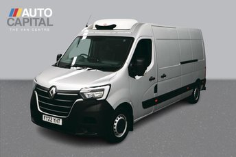 2022 RENAULT MASTER
