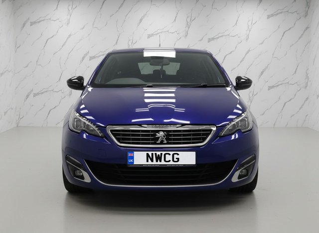 View our PEUGEOT 308