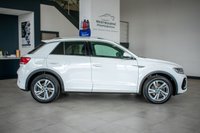 USED 2023 72 VOLKSWAGEN T-ROC 1.5 TSI R-Line SUV 5dr Petrol DSG Euro 6 (s/s) (150 ps) Heated Seats, CarPlay, Sat Nav