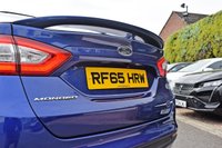 USED 2015 65 FORD MONDEO 2.0 TDCi Zetec Hatchback 5dr Diesel Manual Euro 6 (s/s) (150 ps) **Parking Sensors, Navigation**