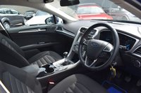 USED 2015 65 FORD MONDEO 2.0 TDCi Zetec Hatchback 5dr Diesel Manual Euro 6 (s/s) (150 ps) **Parking Sensors, Navigation**
