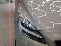 USED 2017 17 VOLVO V40 2.0 T2 Inscription Hatchback 5dr Petrol Manual Euro 6 (s/s) (122 ps) Quality & Best value Assured