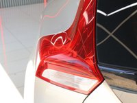 USED 2017 17 VOLVO V40 2.0 T2 Inscription Hatchback 5dr Petrol Manual Euro 6 (s/s) (122 ps) Quality & Best value Assured