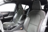 USED 2019 69 VOLVO XC40 2.0 T5 R-Design SUV 5dr Petrol Auto AWD Euro 6 (s/s) (247 ps) FULL HISTORY+HEATED SEATS+NAV