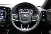 USED 2019 69 VOLVO XC40 2.0 T5 R-Design SUV 5dr Petrol Auto AWD Euro 6 (s/s) (247 ps) FULL HISTORY+HEATED SEATS+NAV