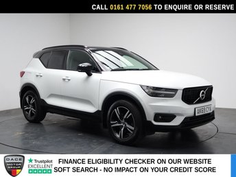 2019 VOLVO XC40