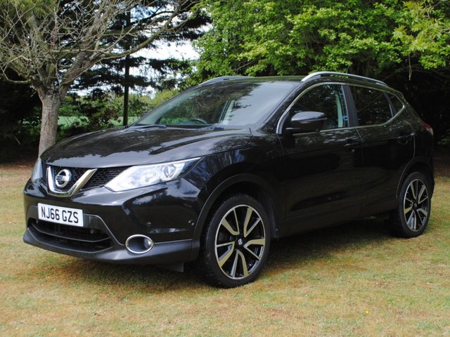 2016 66 Nissan Qashqai 1.5 dCi Tekna SUV 5dr Diesel Manual 2WD Euro 6 (s/s) (110 ps)