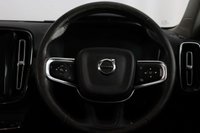 USED 2021 VOLVO XC40 2.0 B4 MHEV Inscription Pro SUV 5dr Petrol Hybrid Auto Euro 6 (s/s) (197 ps) CAMERA, SATNAV, HEATED SEATS