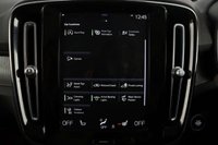 USED 2021 VOLVO XC40 2.0 B4 MHEV Inscription Pro SUV 5dr Petrol Hybrid Auto Euro 6 (s/s) (197 ps) CAMERA, SATNAV, HEATED SEATS