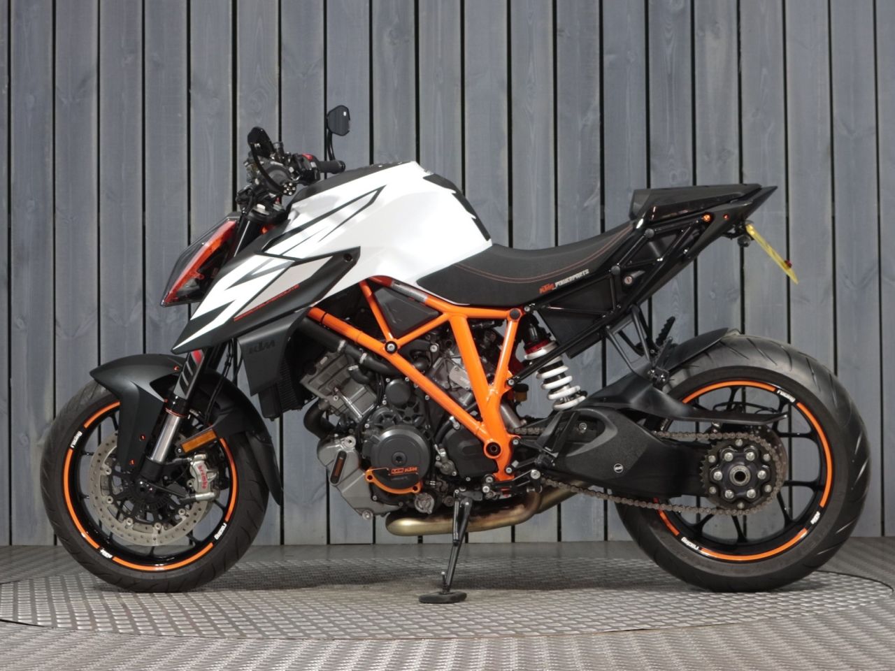 KTM 1290 Super Duke R