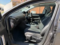 USED 2020 70 PEUGEOT 308 1.5 BlueHDi Allure Hatchback 5dr Diesel Manual Euro 6 (s/s) (130 ps) Apple CarPlay* Pan Roof* Front and Rear Parking Sensors