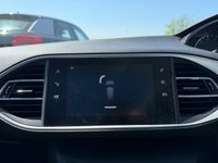 USED 2020 70 PEUGEOT 308 1.5 BlueHDi Allure Hatchback 5dr Diesel Manual Euro 6 (s/s) (130 ps) Apple CarPlay* Pan Roof* Front and Rear Parking Sensors