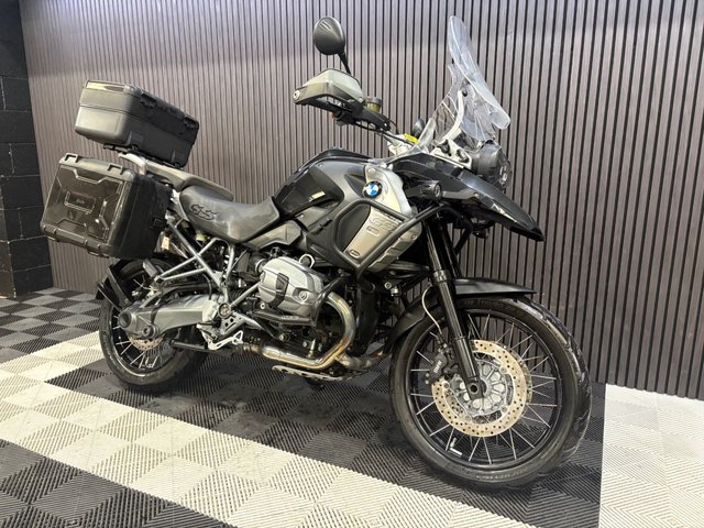 View our BMW R 1200 GS