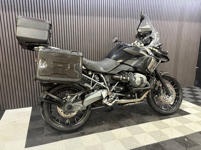 View our BMW R 1200 GS
