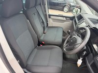 USED 2016 66 VOLKSWAGEN TRANSPORTER 2.0 TDI T30 BlueMotion Tech Trendline Kombi Double Cab 5dr Diesel Manual FWD SWB Euro 5 (s/s) (102 ps) 