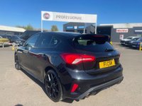 USED 2020 20 FORD FOCUS 2.3T EcoBoost ST Hatchback 5dr Petrol Manual Euro 6 (s/s) (280 ps) ONLY 1 OWNER FROM NEW, ULTRA LOW MILEAGE AND AN EXCELLENT SERVICE RECORD. THIS VEHICLE IS READY TO DRIVE AWAY TODAY!!!!!