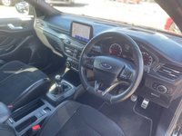 USED 2020 20 FORD FOCUS 2.3T EcoBoost ST Hatchback 5dr Petrol Manual Euro 6 (s/s) (280 ps) ONLY 1 OWNER FROM NEW, ULTRA LOW MILEAGE AND AN EXCELLENT SERVICE RECORD. THIS VEHICLE IS READY TO DRIVE AWAY TODAY!!!!!