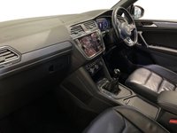 USED 2018 18 VOLKSWAGEN TIGUAN 2.0 TDI R-Line SUV 5dr Diesel Manual Euro 6 (s/s) (150 ps) Great Service History