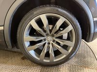 USED 2018 18 VOLKSWAGEN TIGUAN 2.0 TDI R-Line SUV 5dr Diesel Manual Euro 6 (s/s) (150 ps) Great Service History