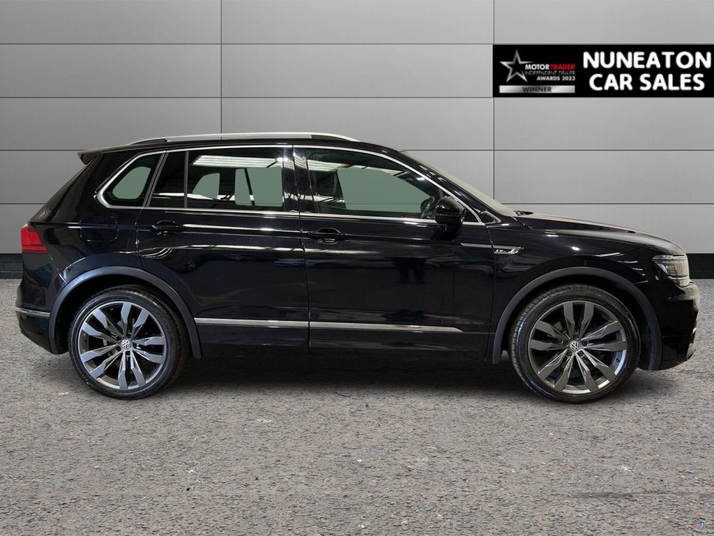 USED 2018 18 VOLKSWAGEN TIGUAN 2.0 TDI R-Line SUV 5dr Diesel Manual Euro 6 (s/s) (150 ps) Great Service History