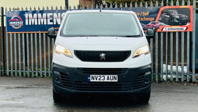 View our PEUGEOT EXPERT
