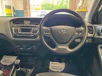 USED 2016 16 HYUNDAI I20 1.2 Blue Drive SE Hatchback 5 door Petrol Manual Euro 6 in White AUX POINT+REAR PARKING SENSORS