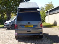 USED 2019 69 VOLKSWAGEN TRANSPORTER 2.0 TDI T32 Highline Kombi Double Cab 5dr Diesel DSG FWD LWB Euro 6 (s/s) (150 ps) www.suffolkcarcentre.co.uk - Located at Reydon